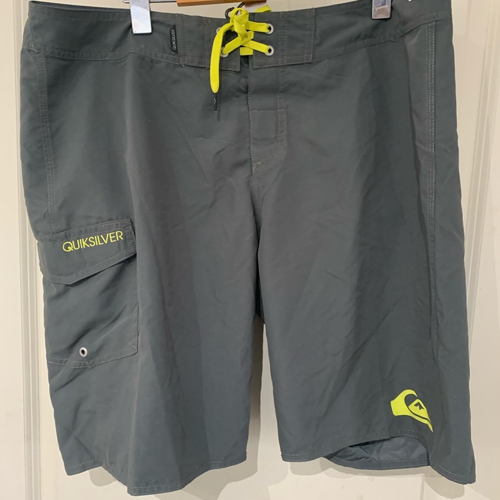 Quiksilver Men's Gray Swim Shorts with Yellow Accents